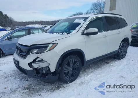 2022 Honda Pilot Awd Special Edition z USA, uszkodzony, nr VIN 5FNYF6H28NB035727